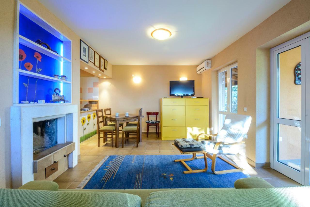 Celtis Apartment Mlini Eksteriør bilde